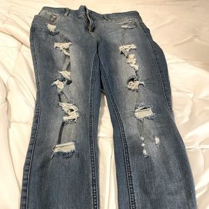Torrid size 16r destructed jeans